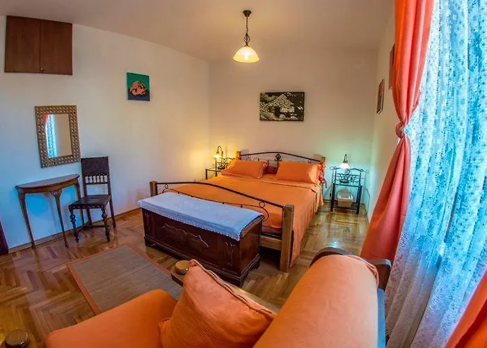 Beautiful-banjole-beachside-apartment-a1-150m-from-the-beach *